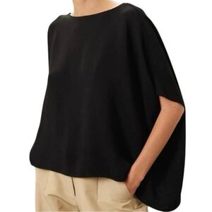 Natori Draper Sleeve